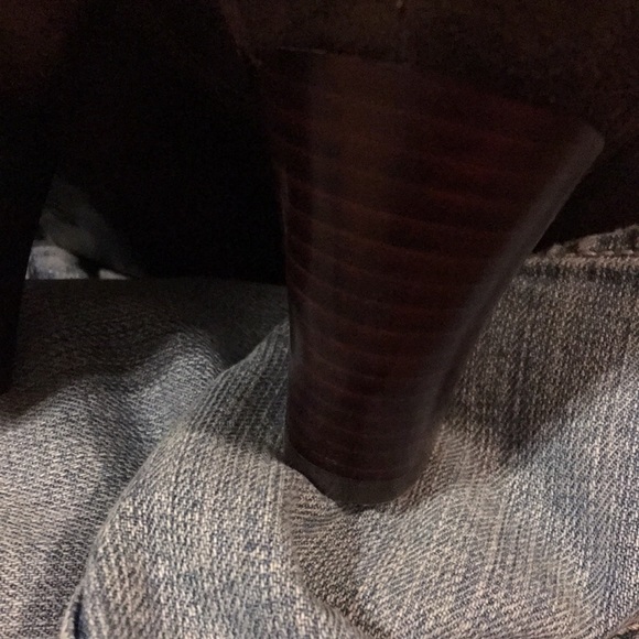 NWOB: Chelsea Booties - Picture 6 of 11